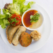 Mixed Entree (4 Pcs)